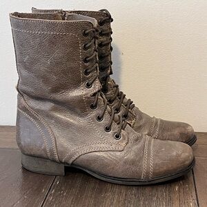 Steve Madden Troopa Grey Leather Lace Up Combat Boots Womens size 8.5